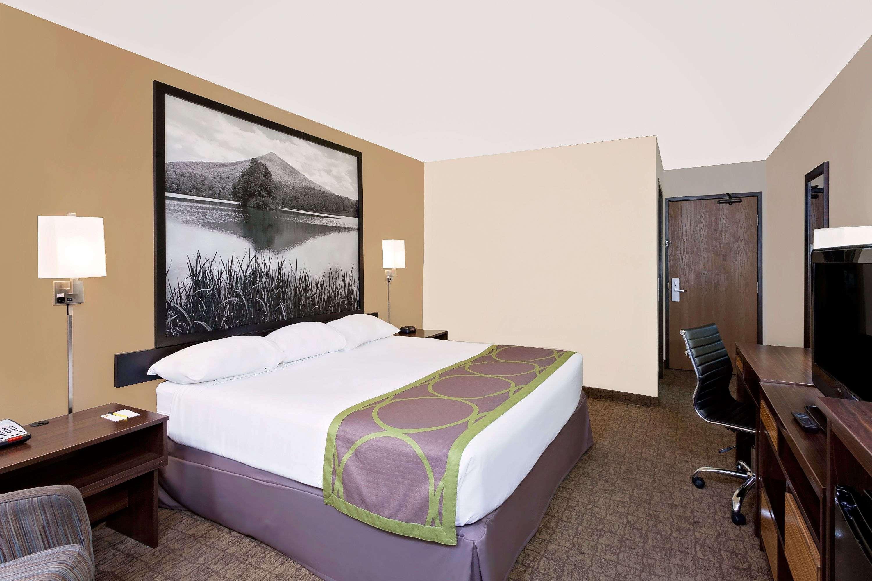Super 8 By Wyndham Lebanon Hotel Eksteriør billede