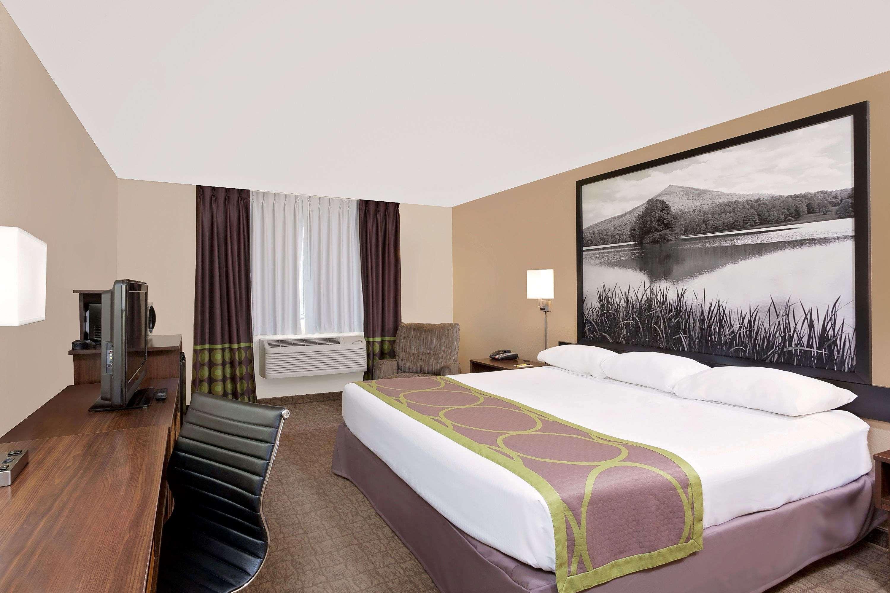 Super 8 By Wyndham Lebanon Hotel Eksteriør billede